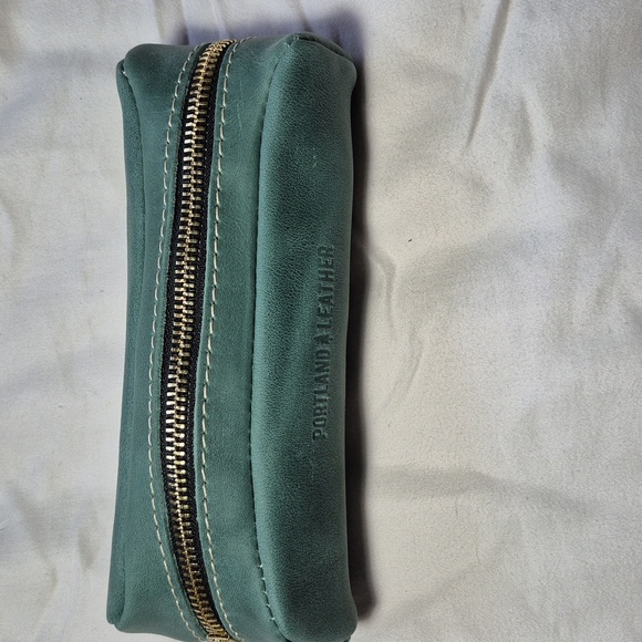 PLG Sidekick Pouch - Picture 2 of 3
